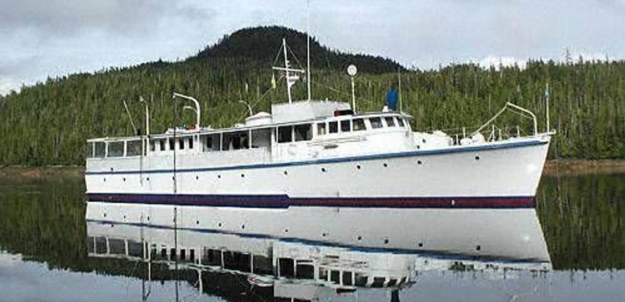 Queen Of Sheba Charter Yacht