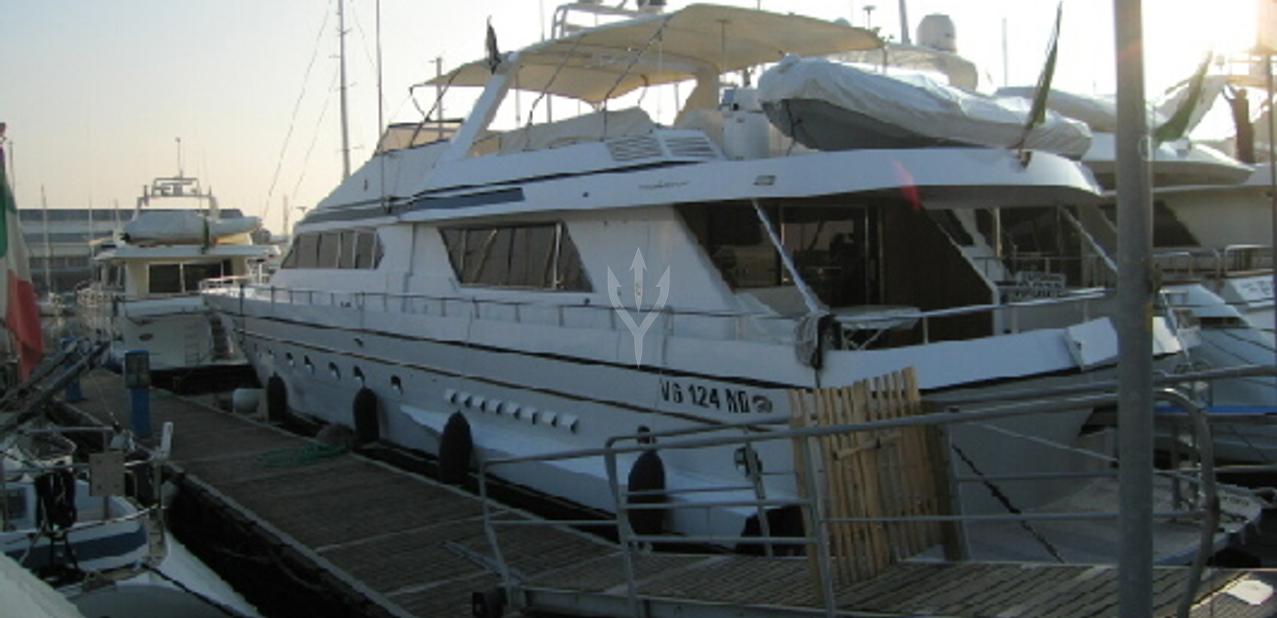 Puma Charter Yacht