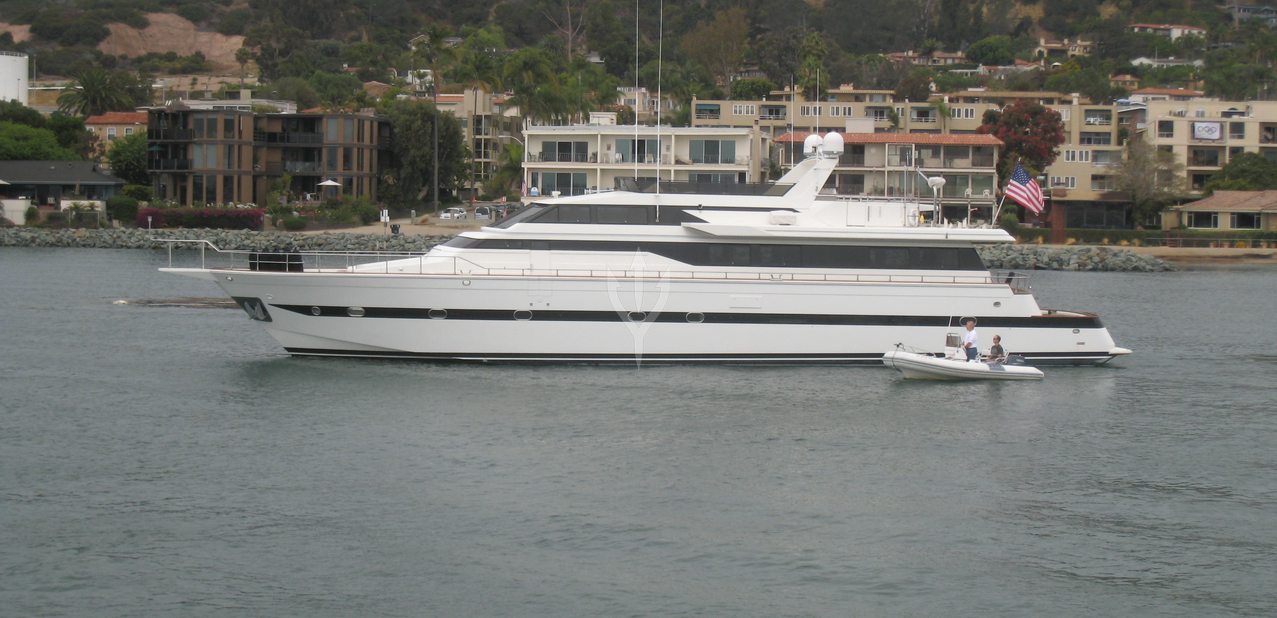 Le Canard Charter Yacht