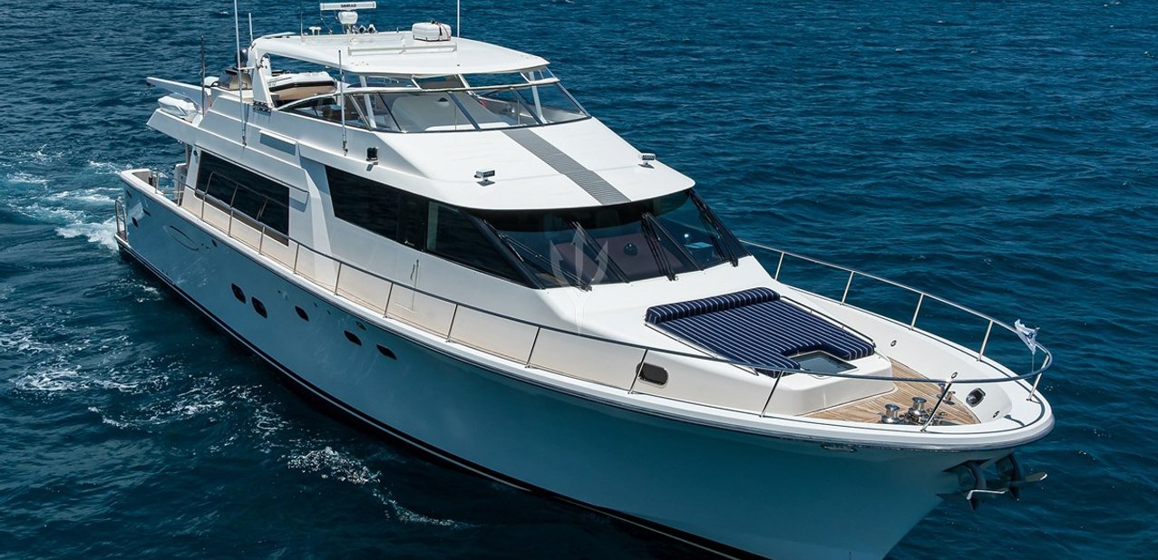 Jule Charter Yacht