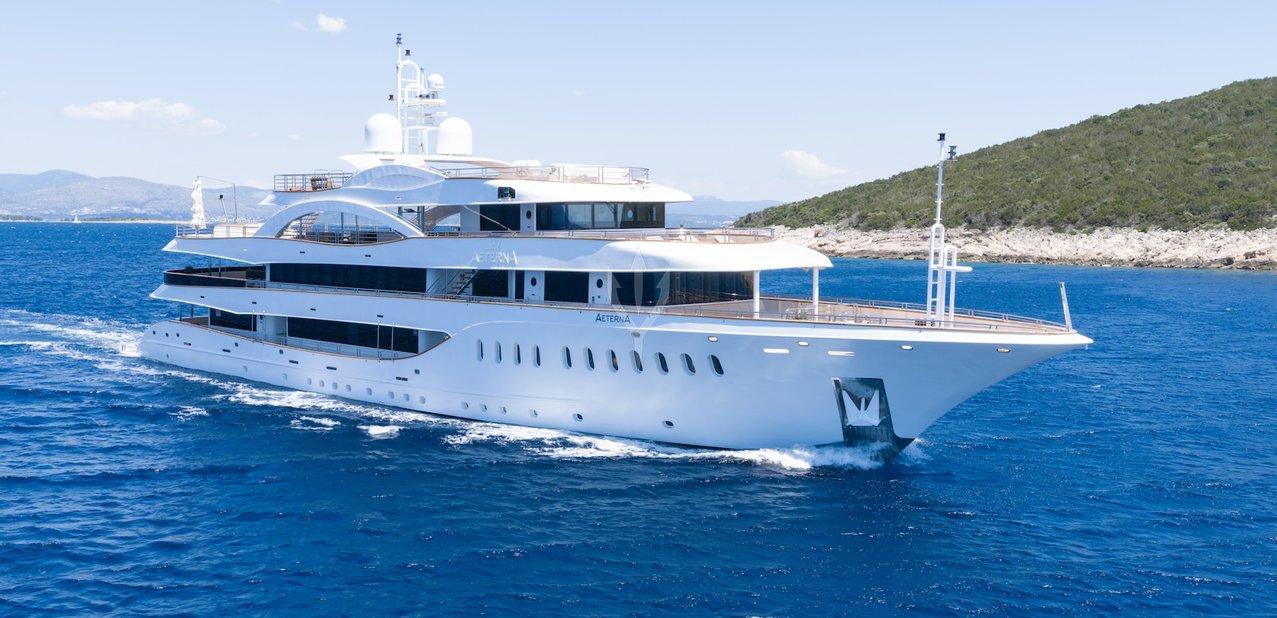 Aeterna Charter Yacht