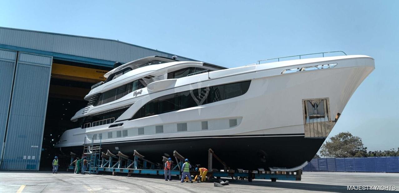 Suzie Q Charter Yacht