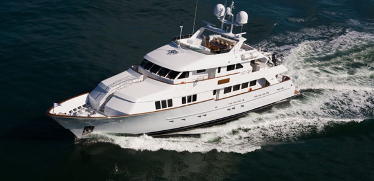 Casual Water Charter Yacht