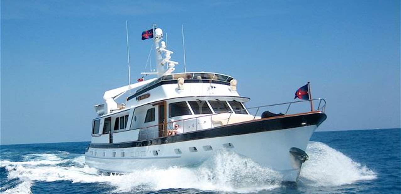 Tupelo Honey Charter Yacht