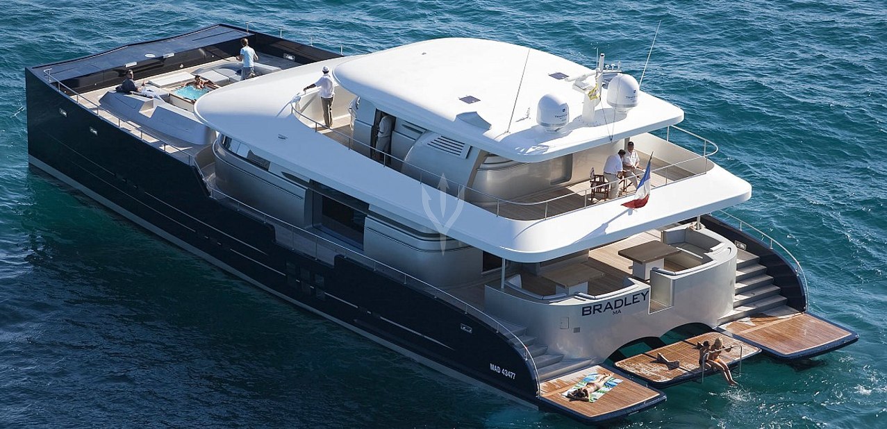 Bliss Charter Yacht