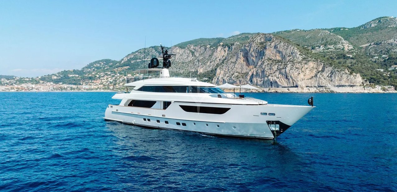 AWAY Yacht Charter Price - Sanlorenzo Luxury Yacht Charter