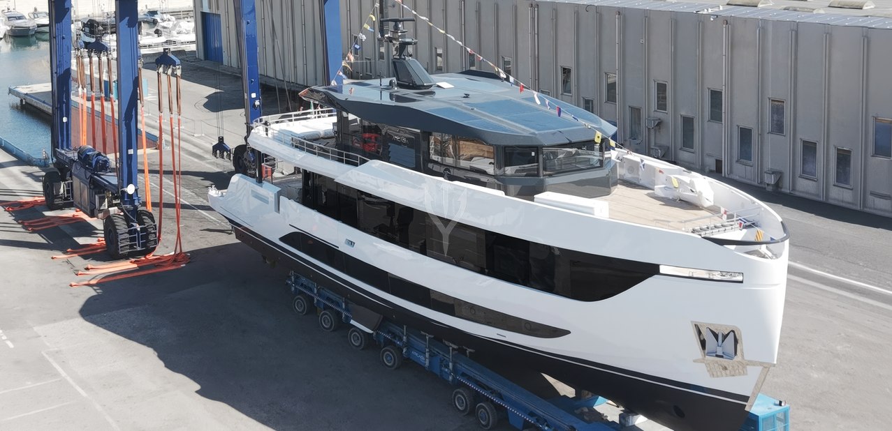 Ora Charter Yacht