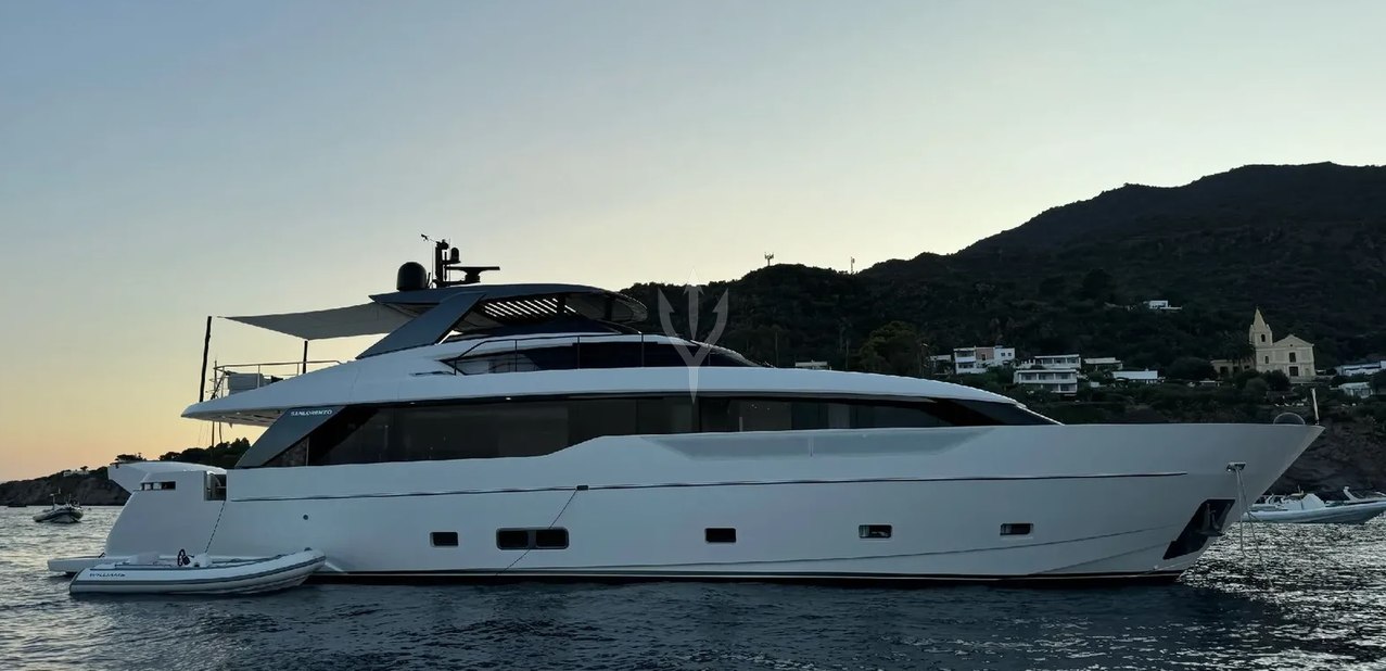 Gioia 7 Charter Yacht