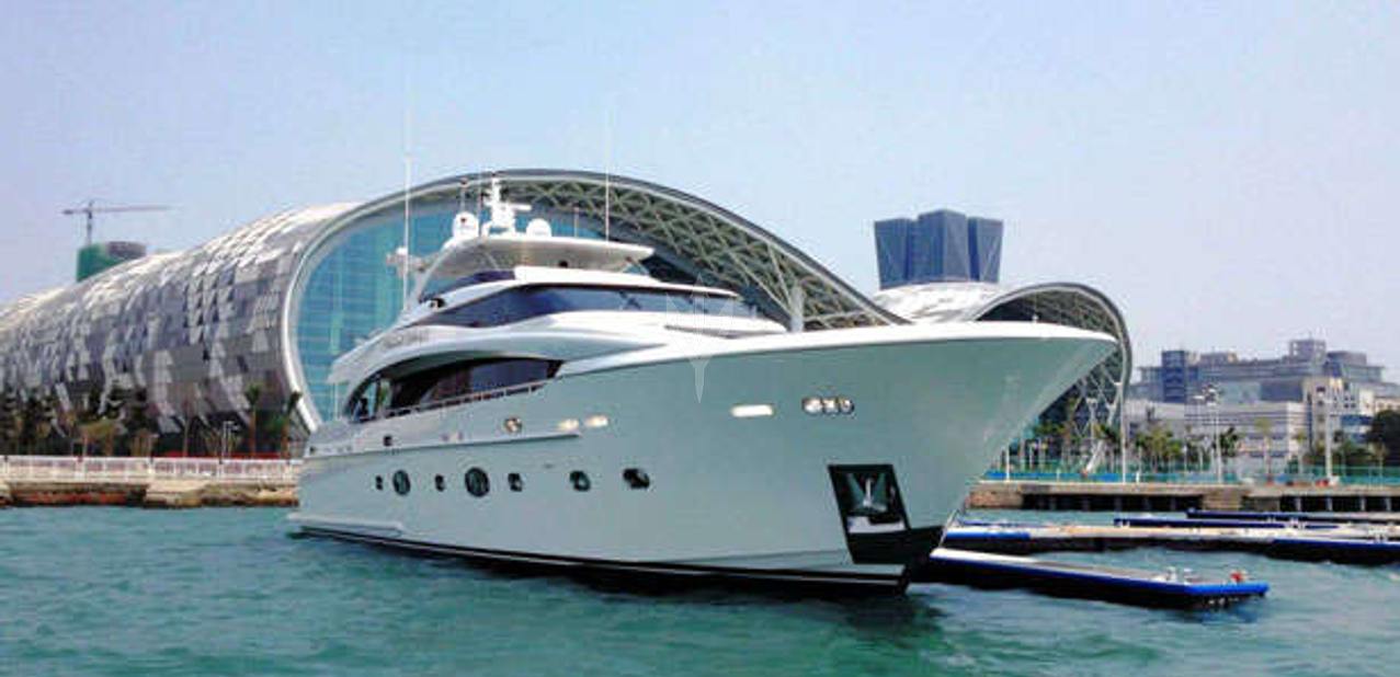 Esther 7 Charter Yacht