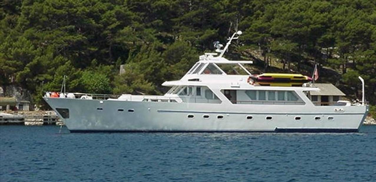 Mavra Charter Yacht