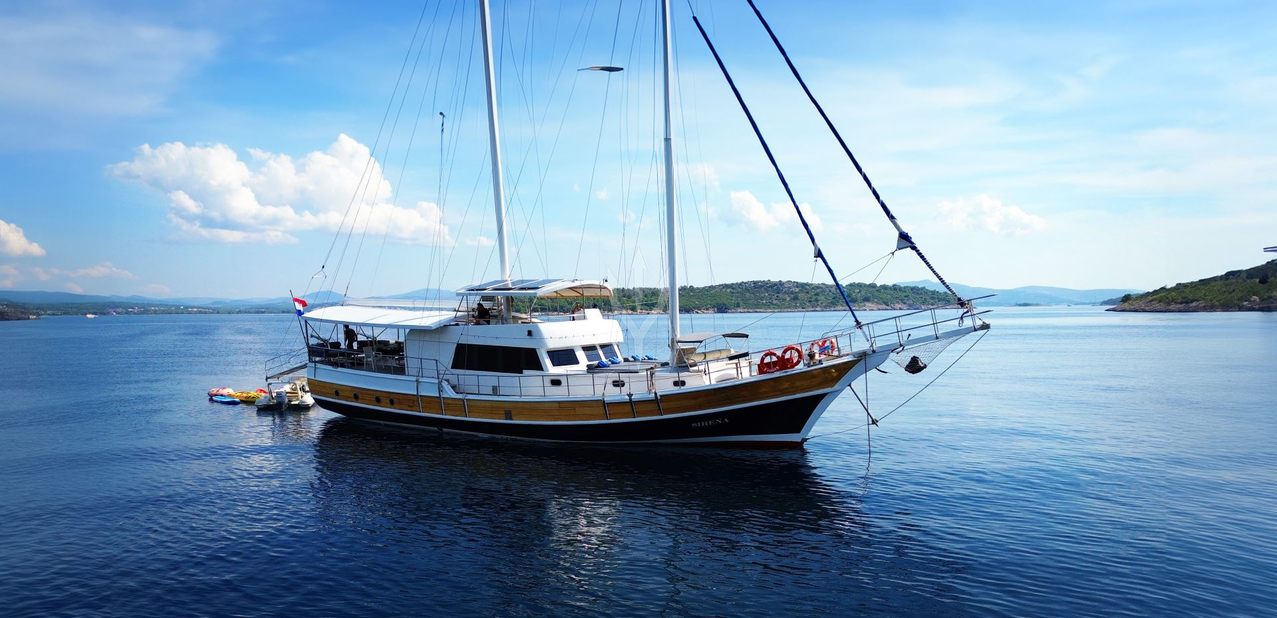 Sirena Charter Yacht