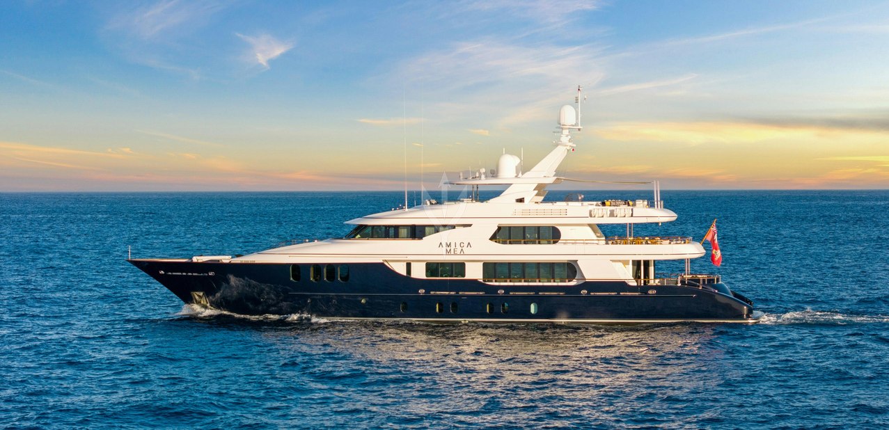 Amica Mea Charter Yacht