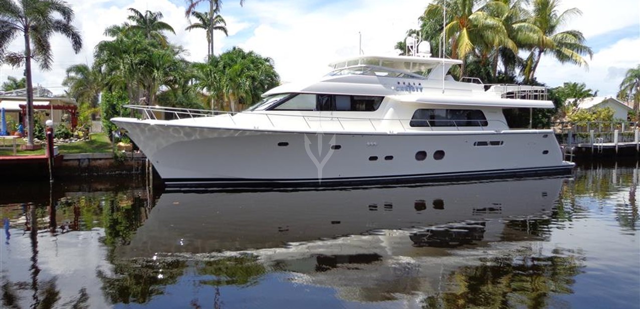 Summer Suite Charter Yacht