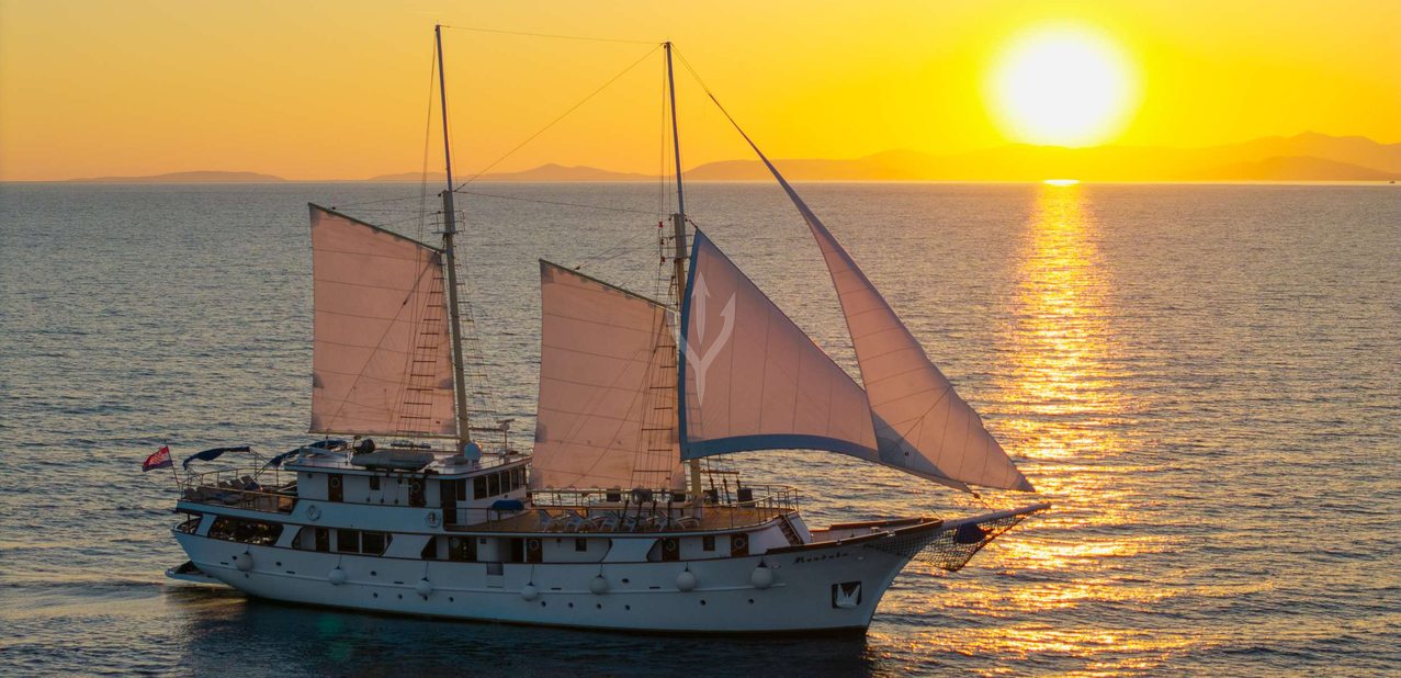 Mendula Charter Yacht