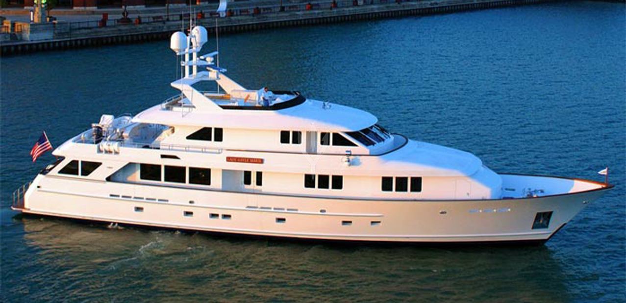 Ar-De Charter Yacht