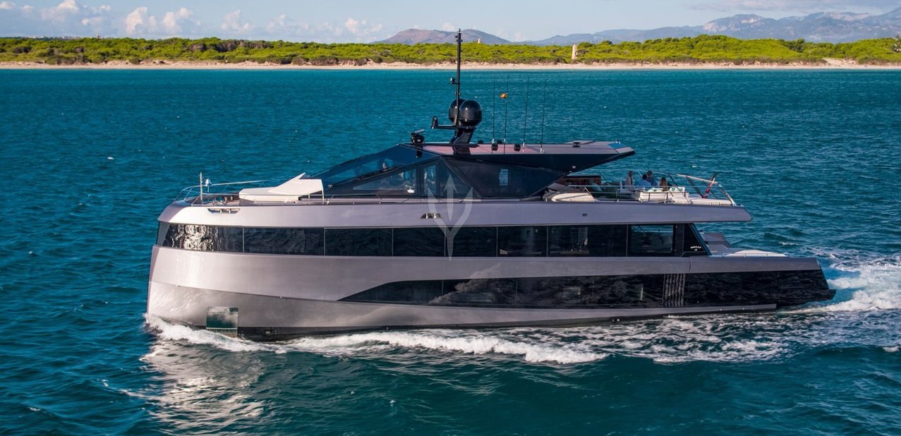 Why200 Charter Yacht