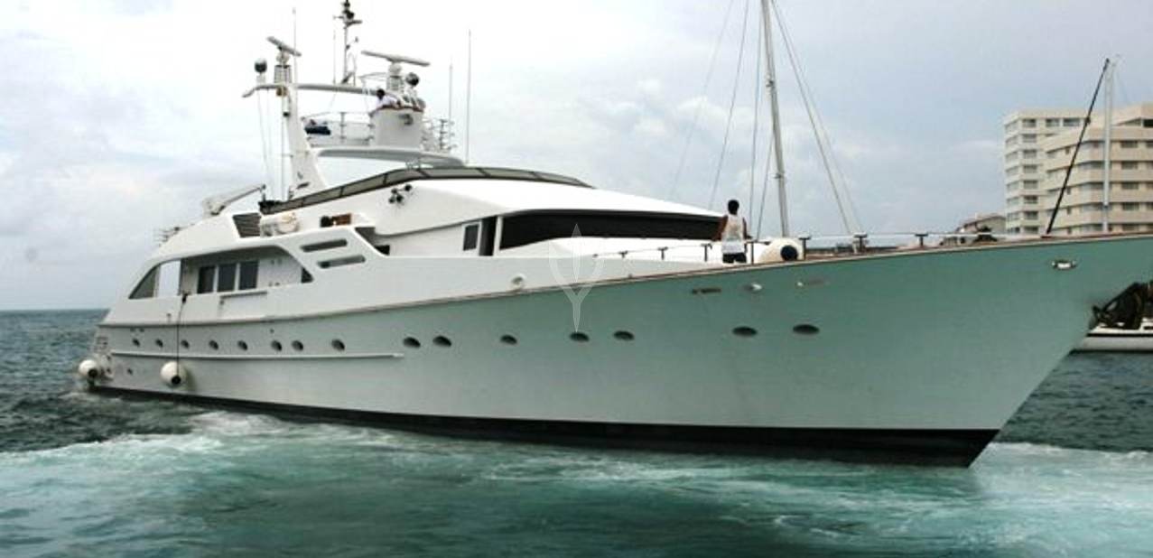 Time Charter Yacht