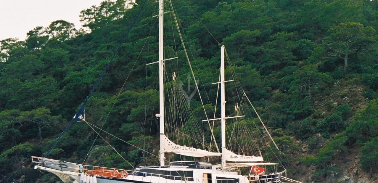 Esma Sultan II Charter Yacht
