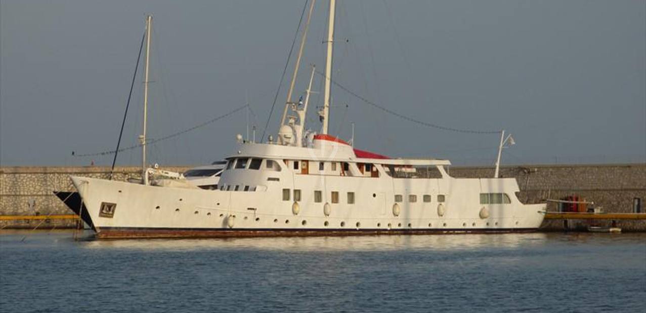 Clelia Charter Yacht