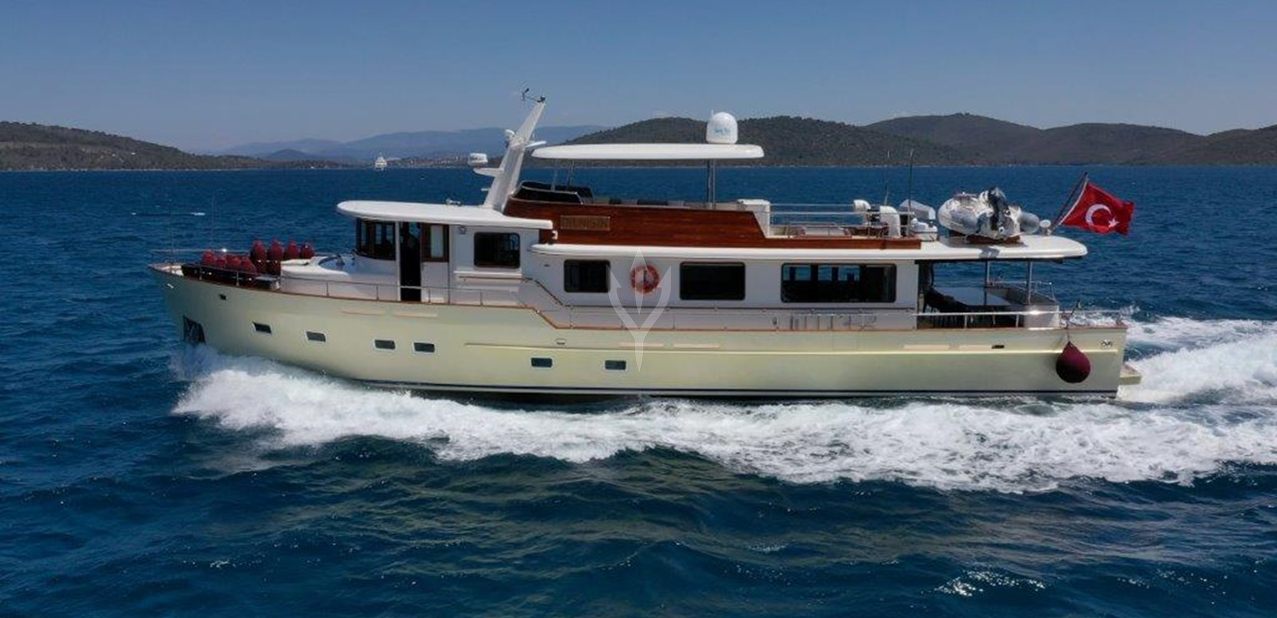 Dilnisin Charter Yacht