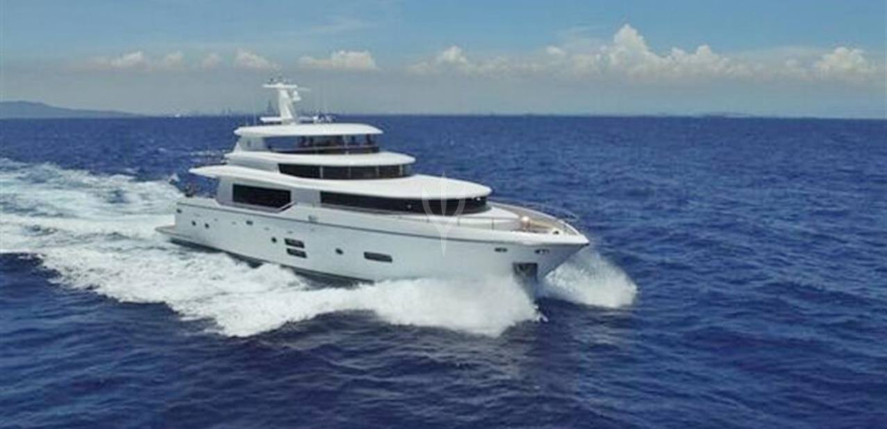 Fitfo Charter Yacht