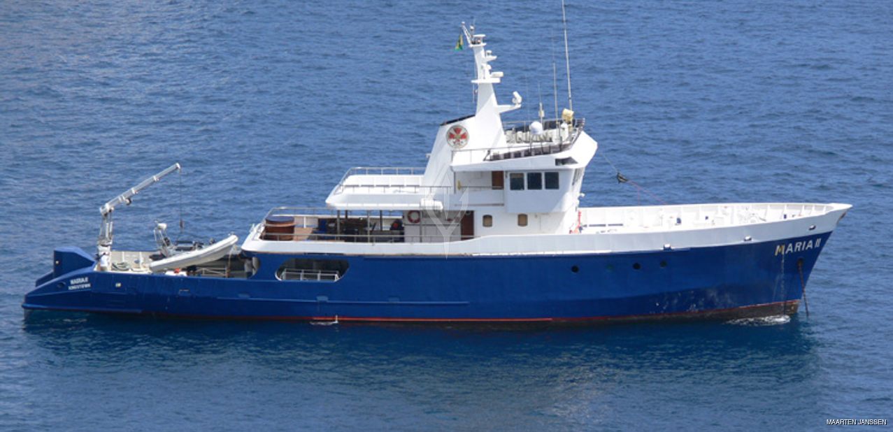 Maya's Dugong Charter Yacht