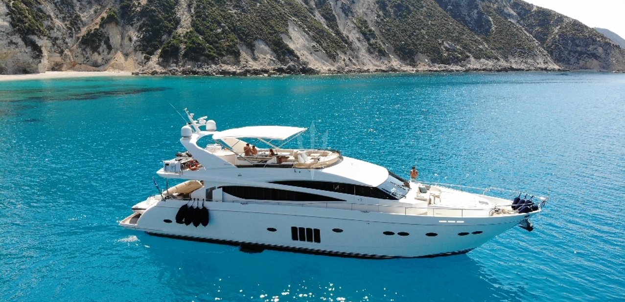 Gia Sena Charter Yacht