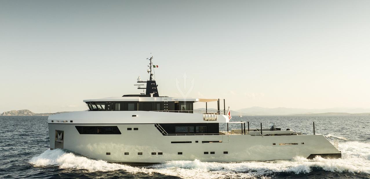Fox Charter Yacht