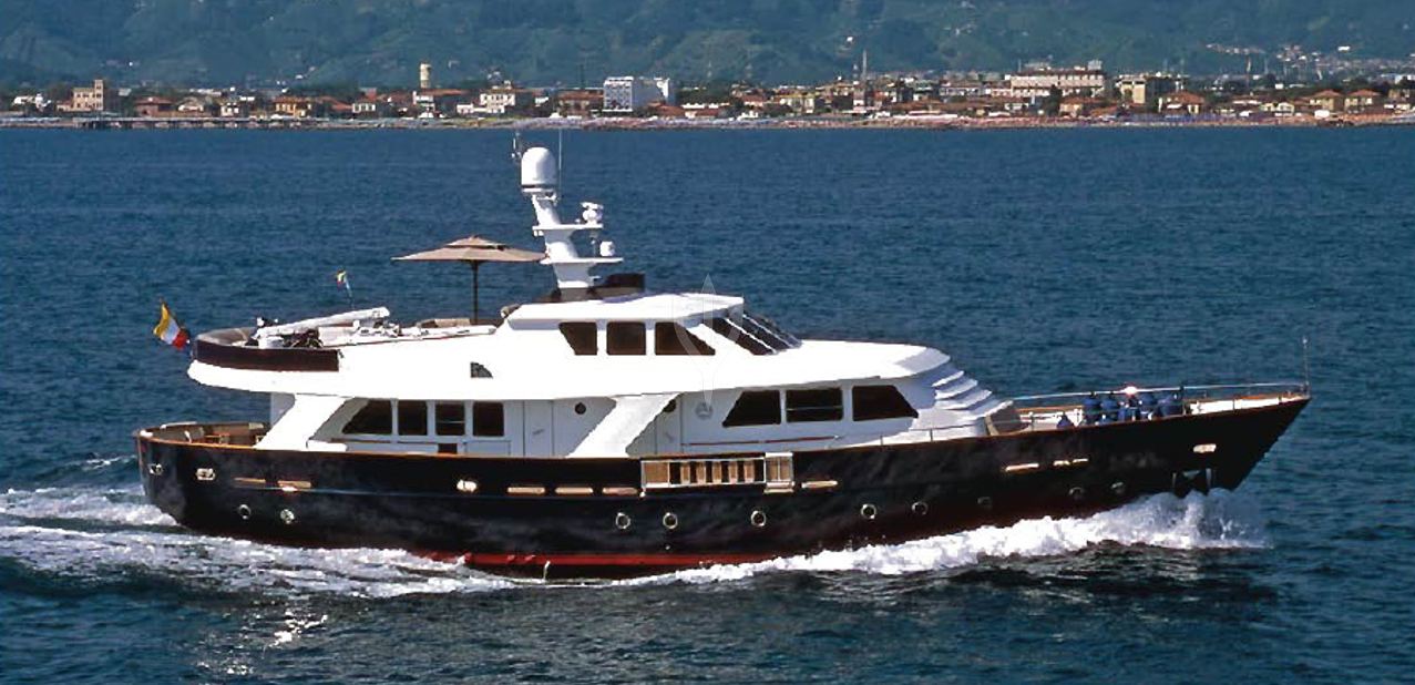Benetti Navetta 82 Charter Yacht