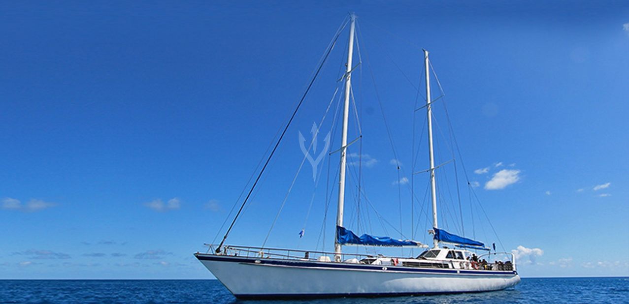 Anaconda III Charter Yacht