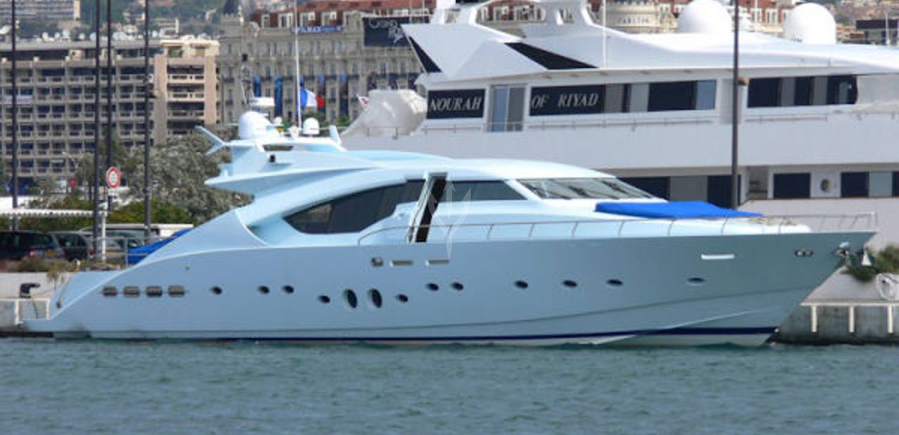 Magnum Force Charter Yacht