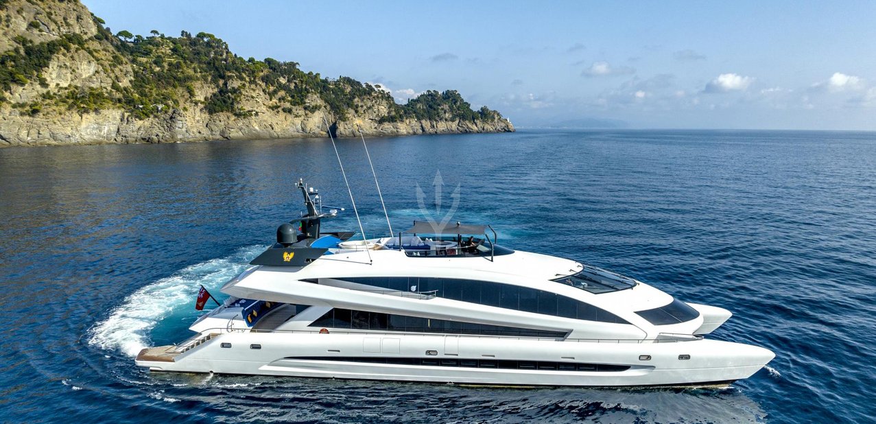 Royal Falcon One Charter Yacht