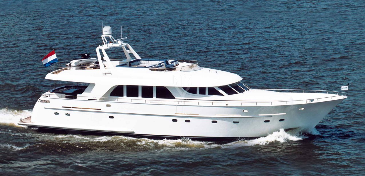 Lady Tes Charter Yacht