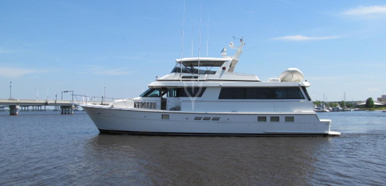 LaBelle Charter Yacht