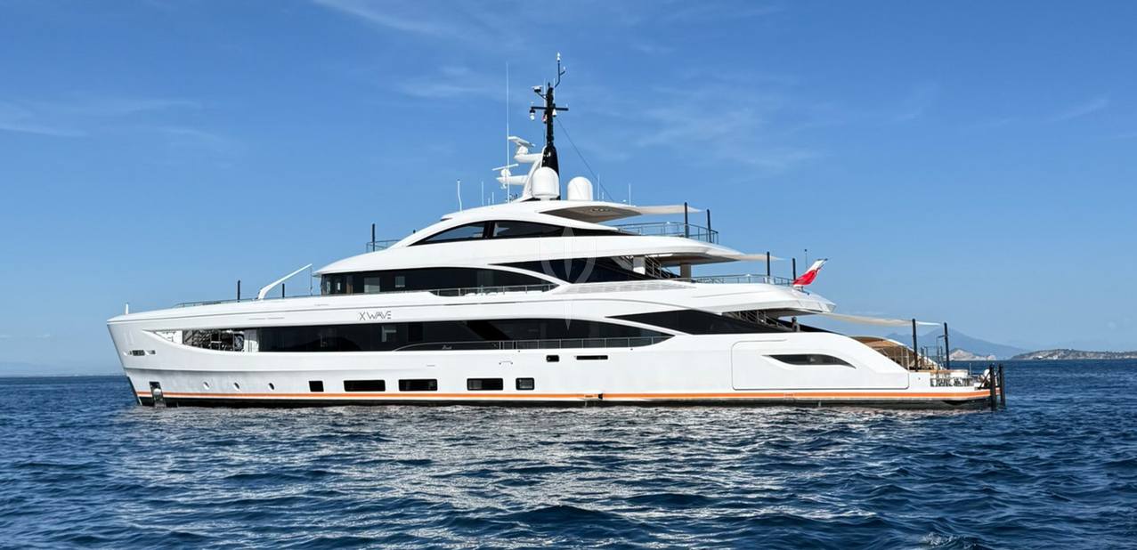 Xwave Charter Yacht