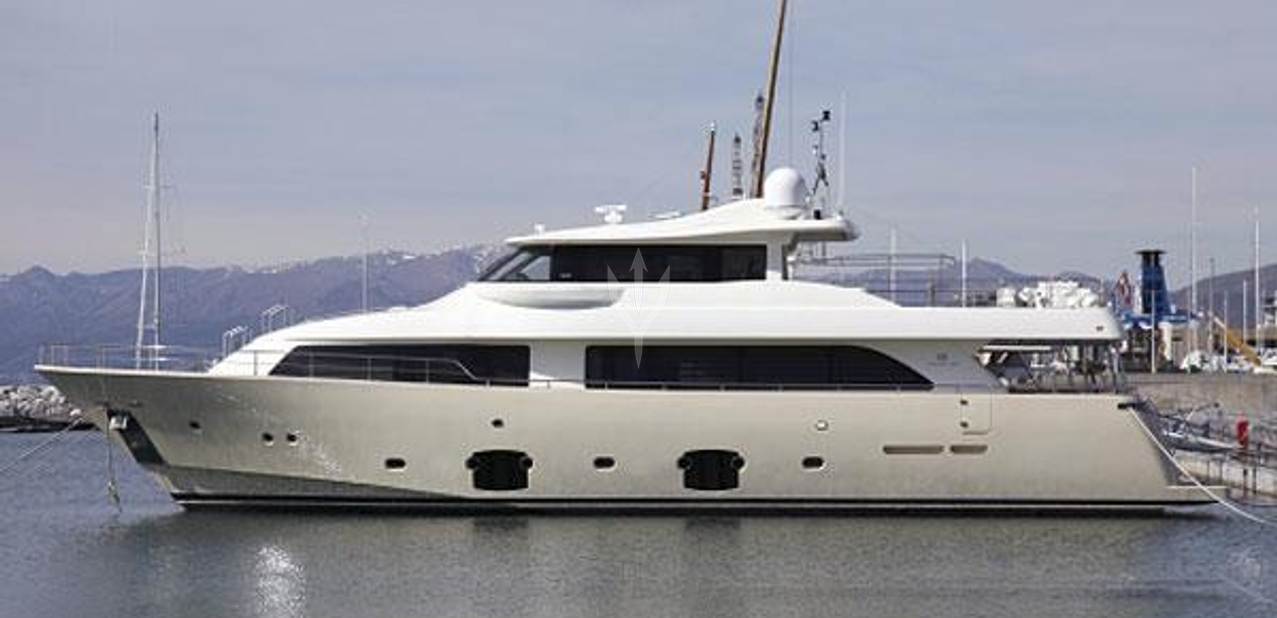 Ulyssia Charter Yacht