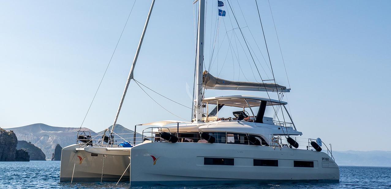 Gloria Charter Yacht