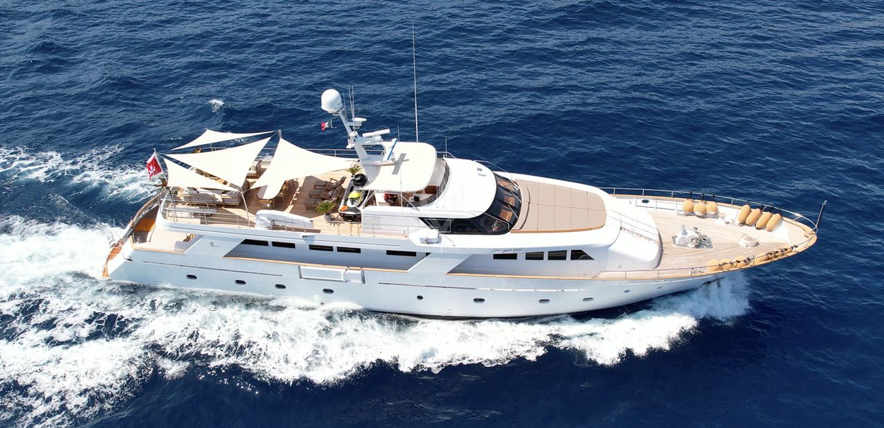 Backsoon Charter Yacht