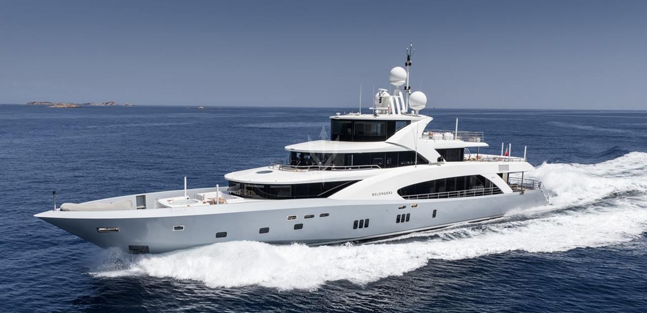 Belongers Charter Yacht