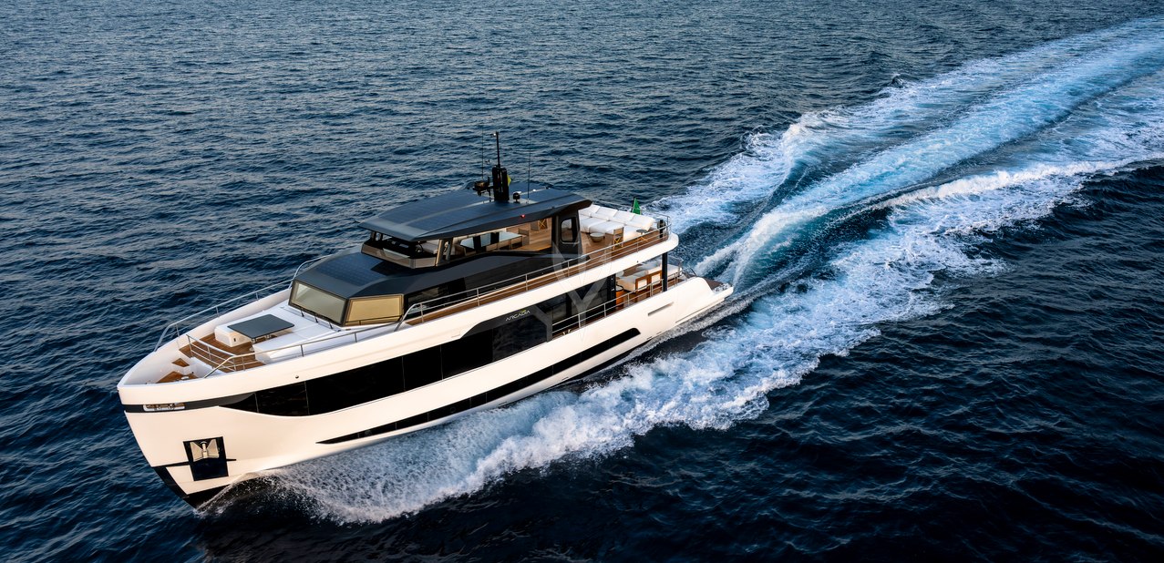 Arcadia A80new /03 Charter Yacht