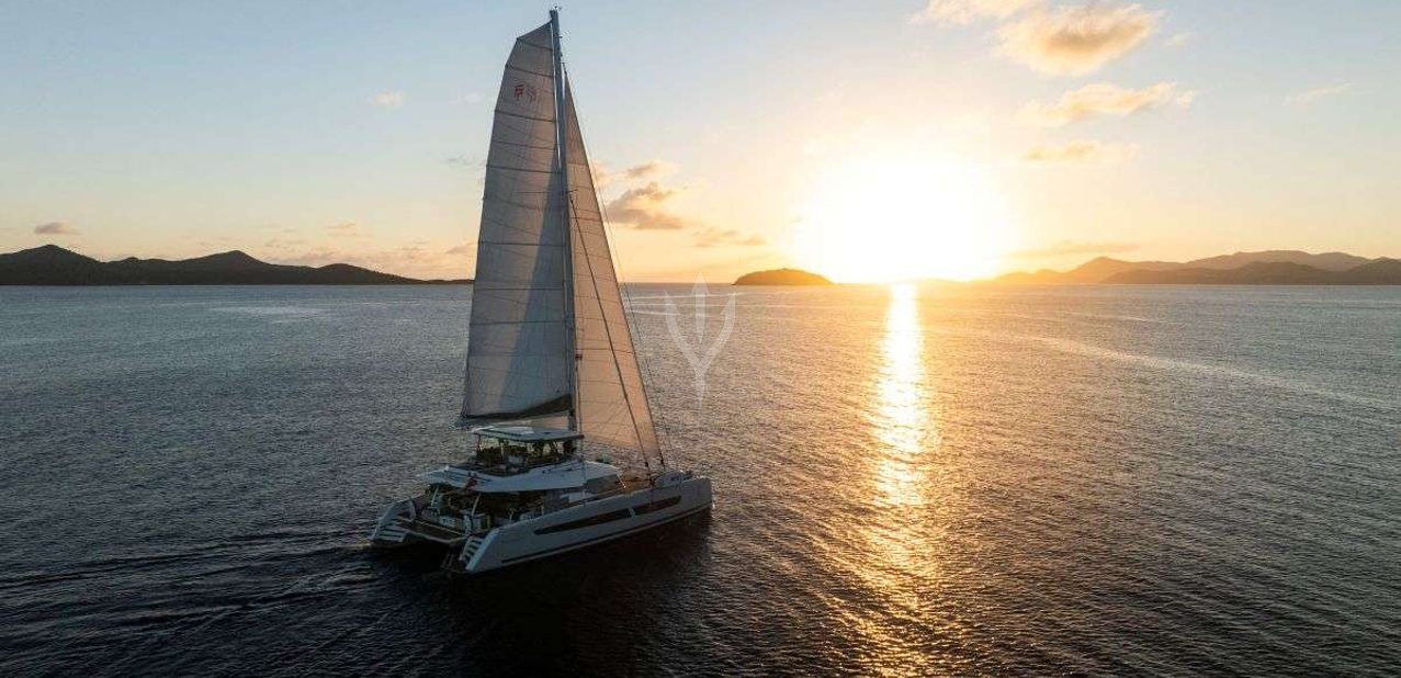 Lyra Charter Yacht