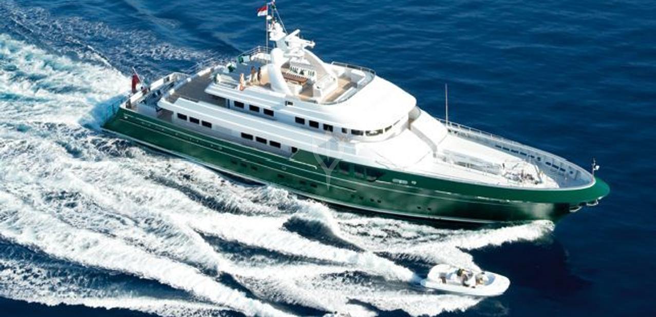 Limited Risks Charter Yacht