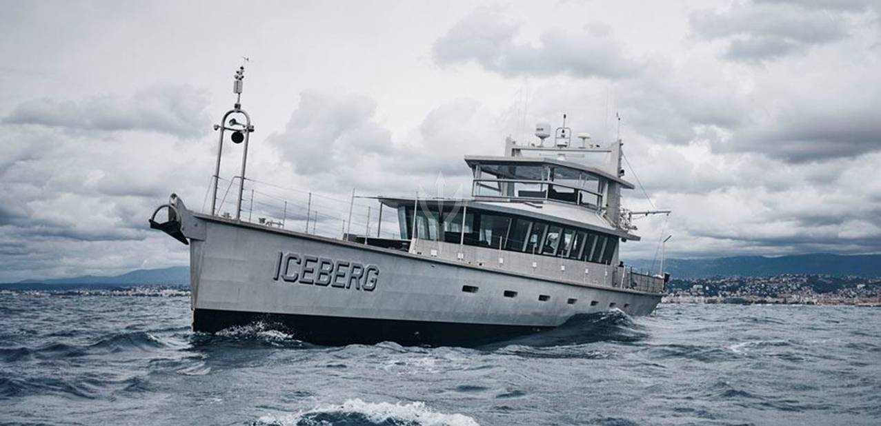 Iceberg Charter Yacht