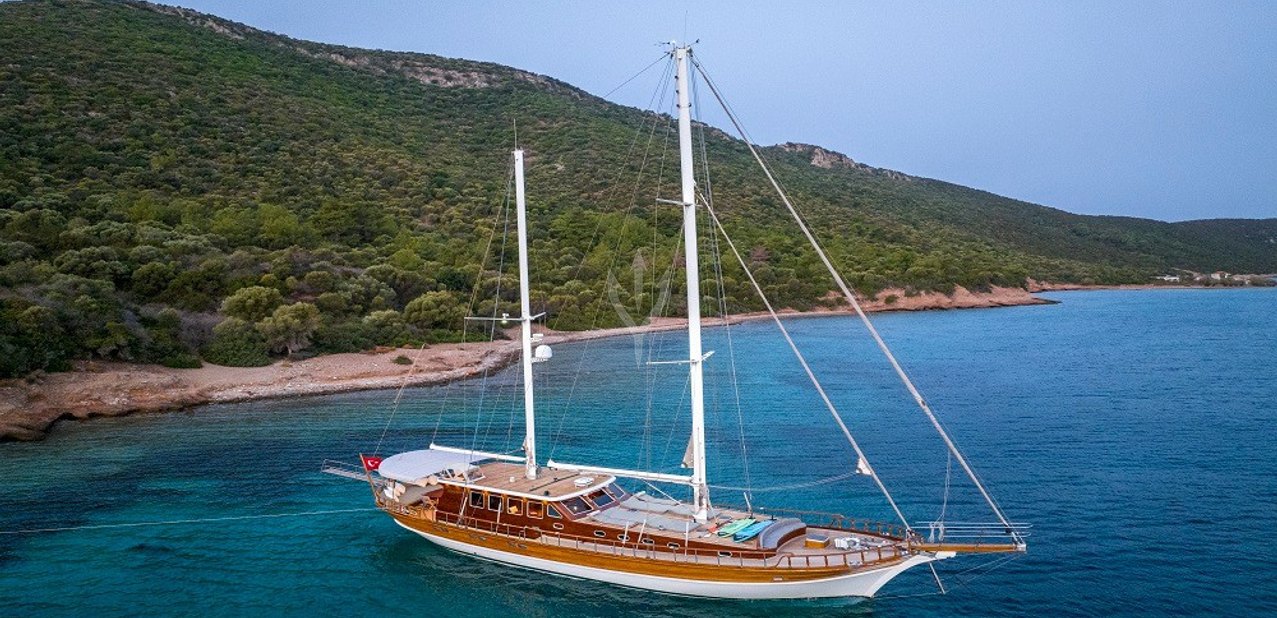 Hızır 1 Charter Yacht