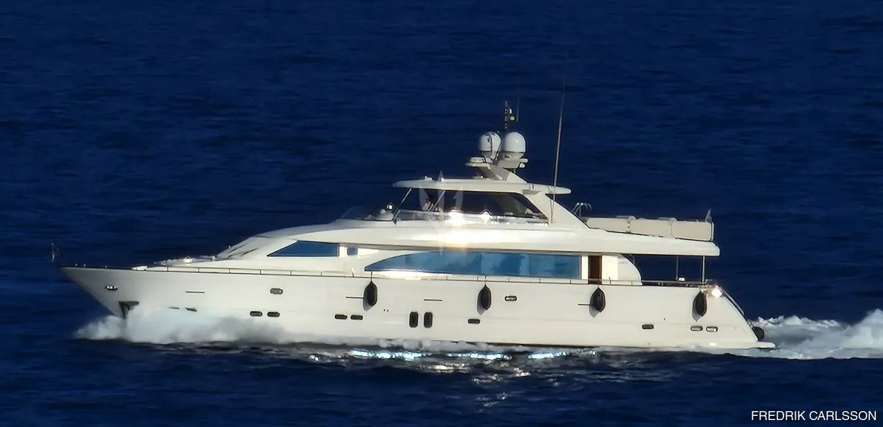 Colonel Manderson Charter Yacht