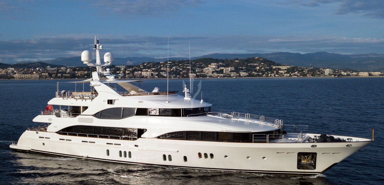 Hom Charter Yacht