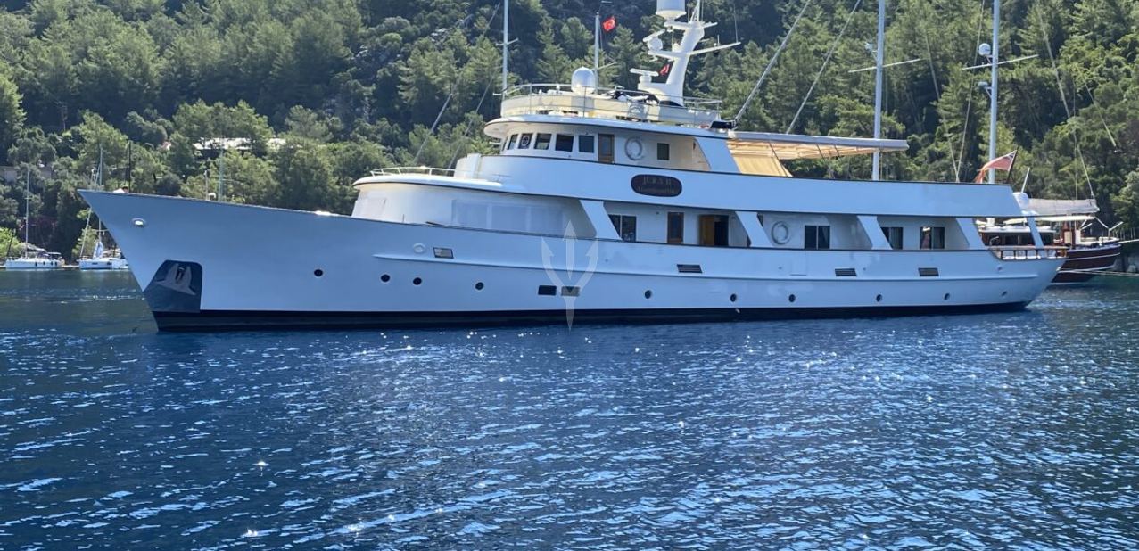 Jura II Charter Yacht