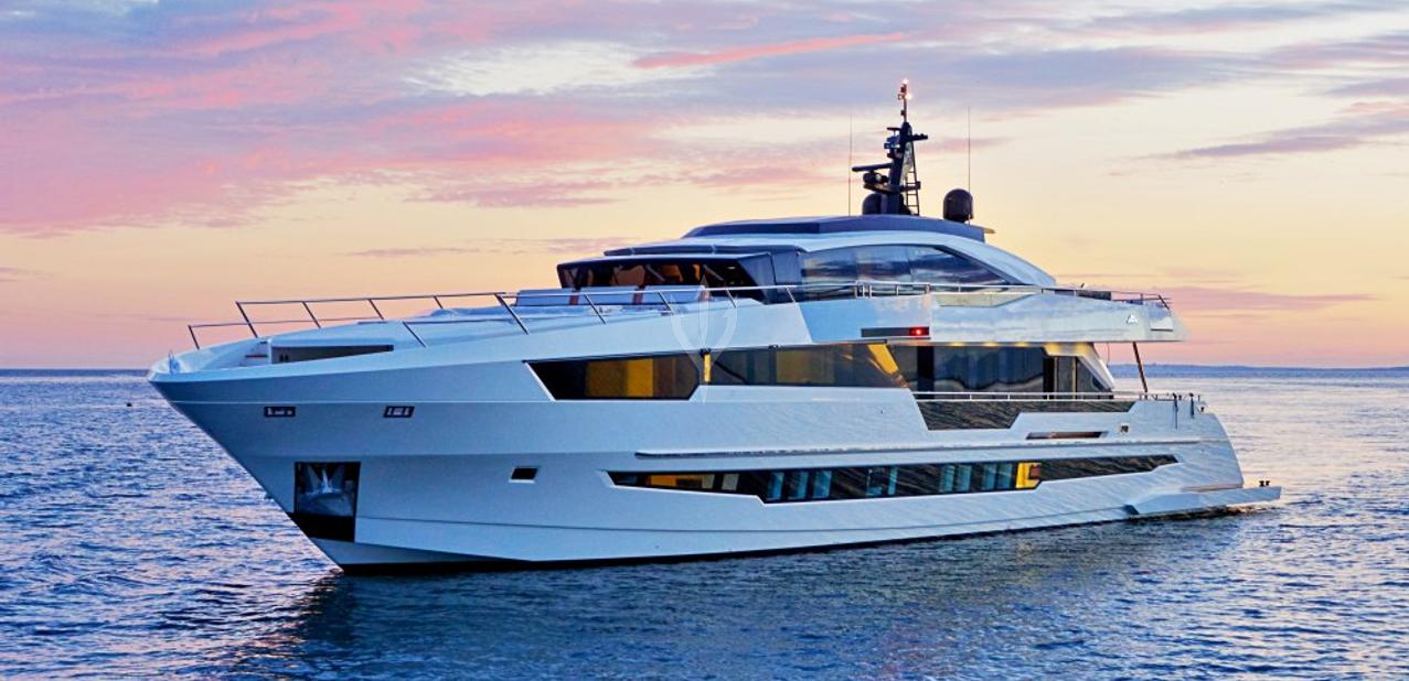 Sea Glass Charter Yacht