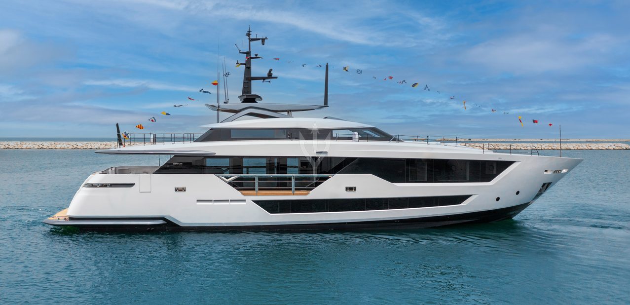 New Life Charter Yacht
