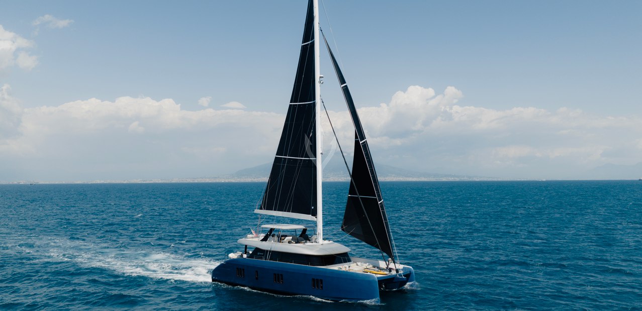 Mana Kai Charter Yacht